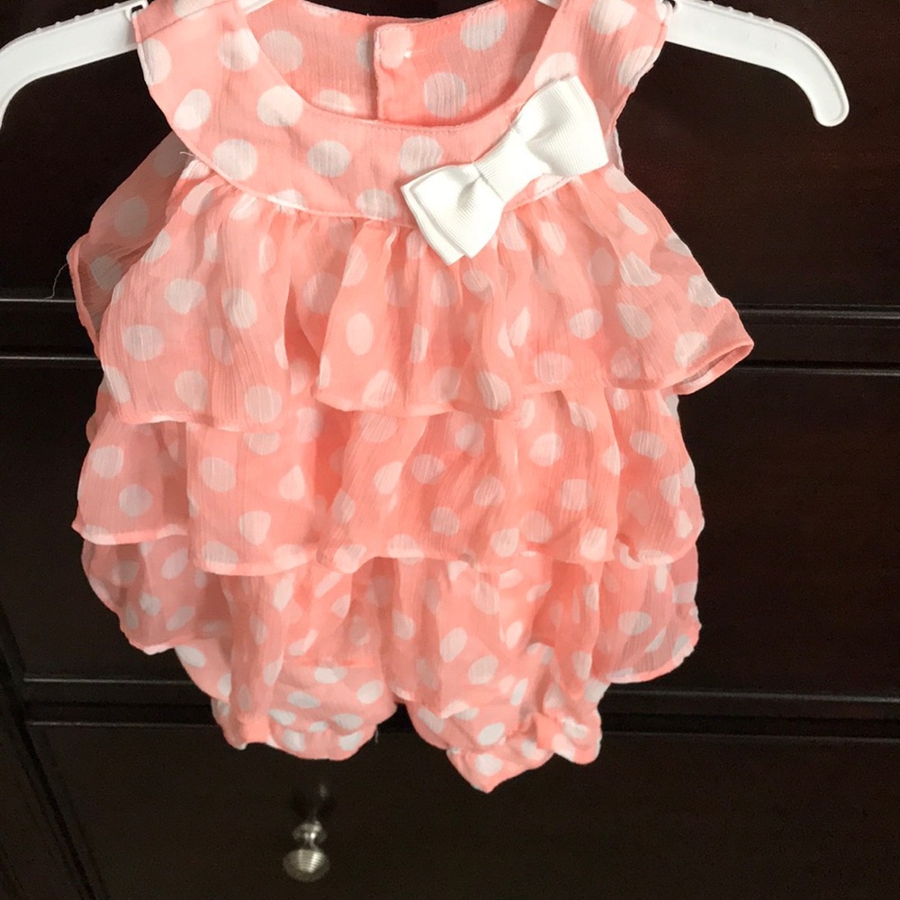 Twins? Matching Rompers! - Picture 4 of 7